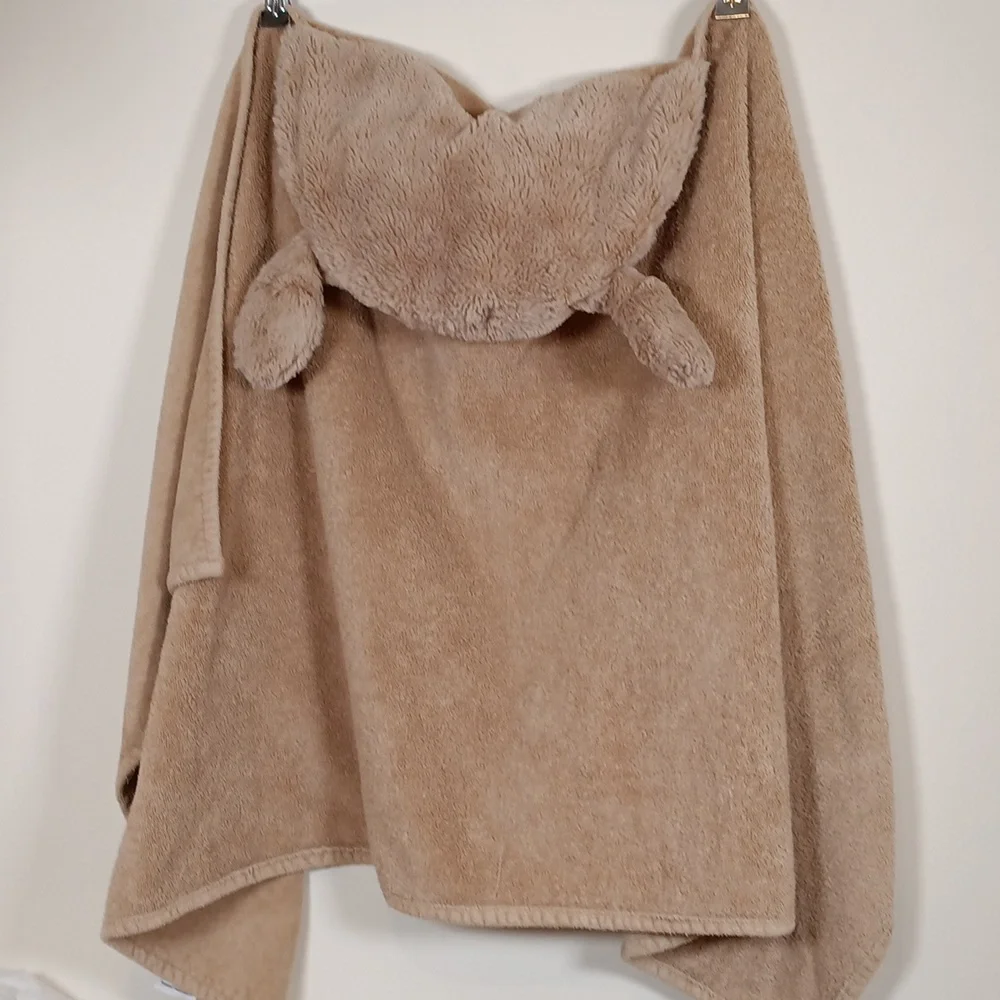Pottery Barn Kids Labradoodle Cotton Towel Tan